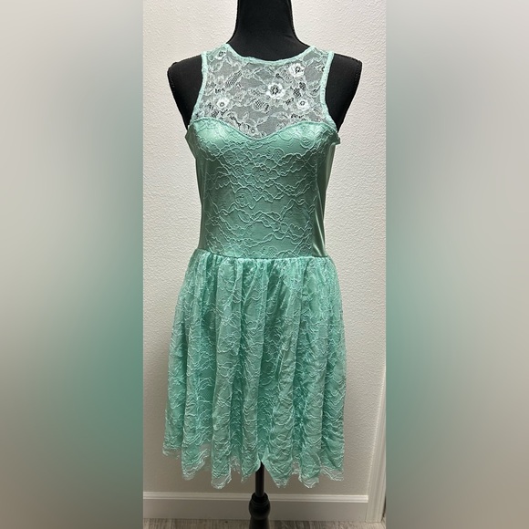 Blackmilk Juliette Dress - Large - NWOT